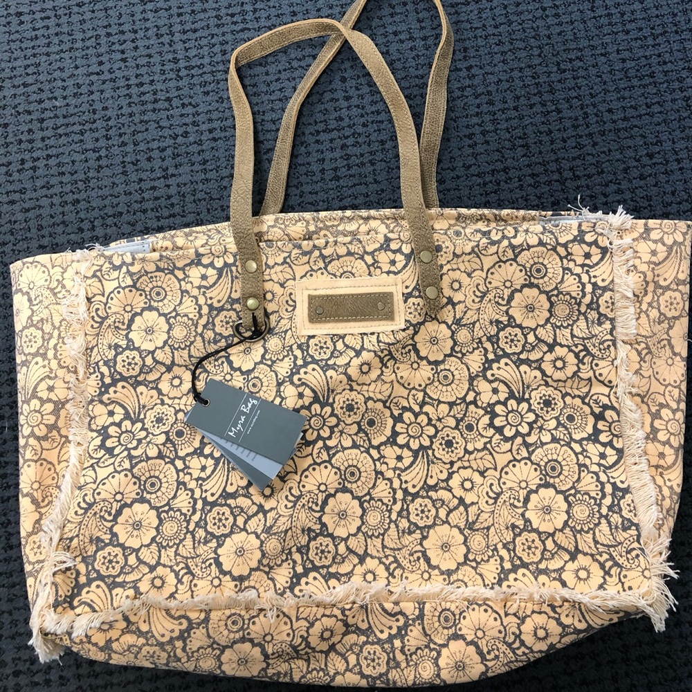 Perennial Weekender by Myra Bag S-1432